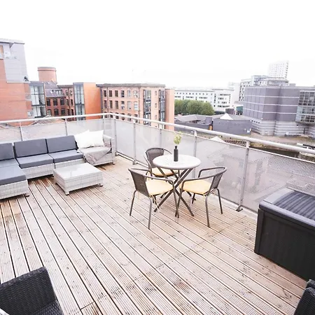 Luxury 2 Bed Penthouse Boasting Free Parking And A Huge Balcony By Kendall Bailey